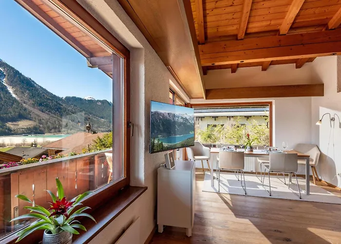 Haus Auszeit Casa de Férias Maurach (Achensee)